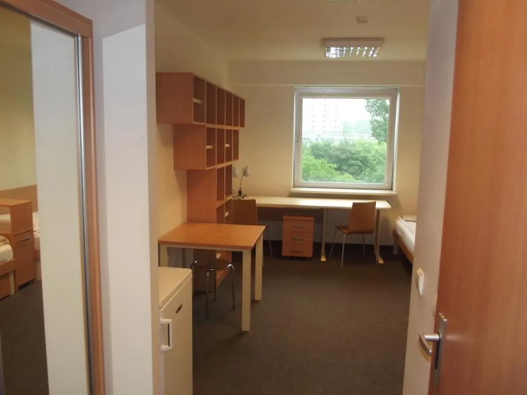 Ds Za Kolumnami Hostel Krakow
