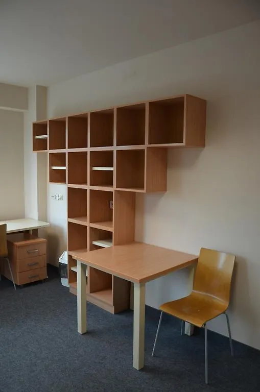 Ds Za Kolumnami Hostel Krakow