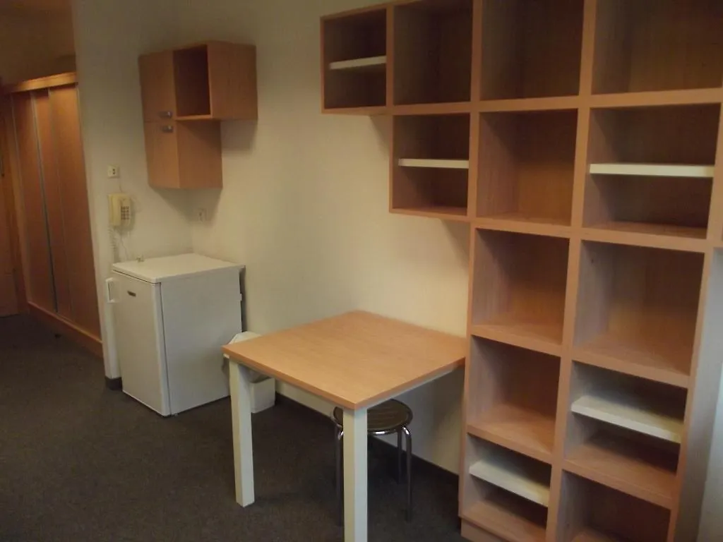 Ds Za Kolumnami Hostel Krakkó 0*,